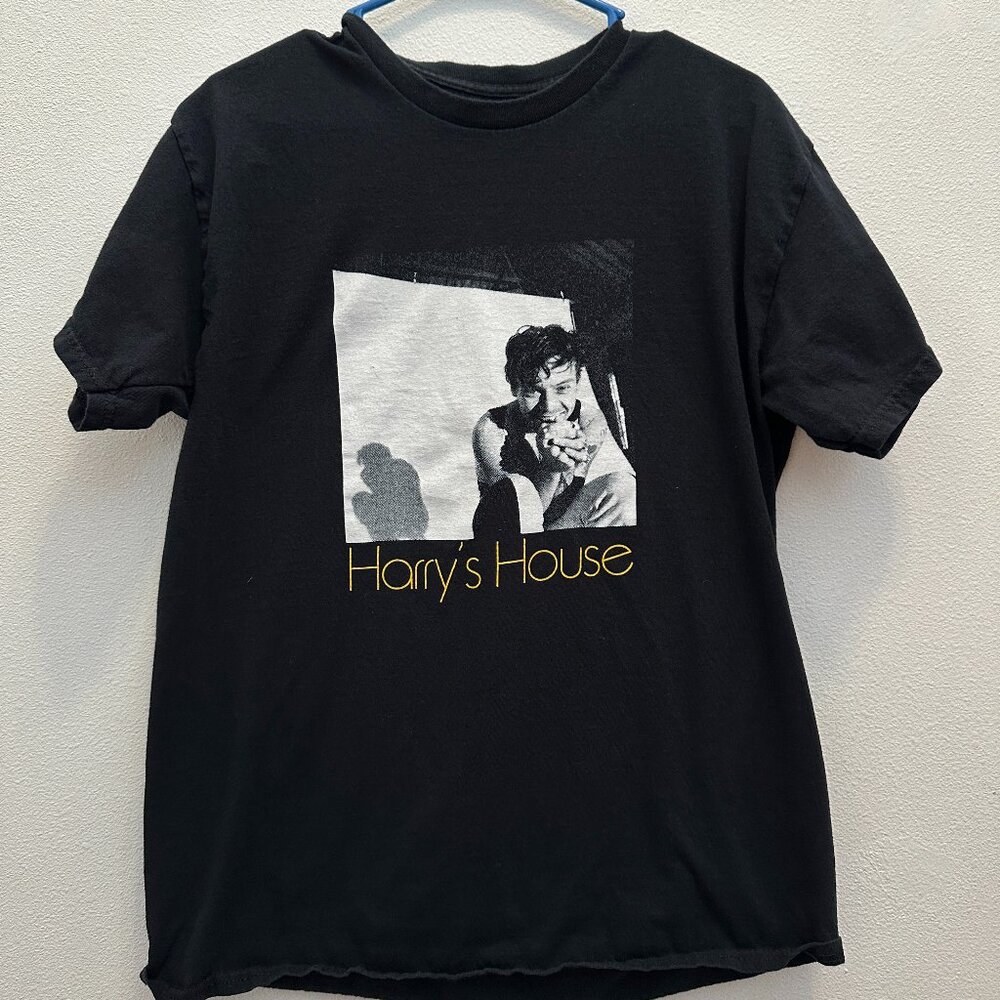 Harry Styles Harry's House Photo T-Shirt Size Large